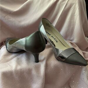 Cutest shoes ever!  Anne Klein high heels.